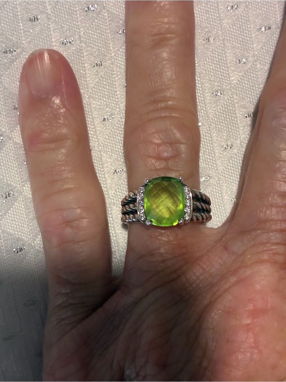 David Yurman Lime Green Cushion-Cut Gemstone Ring with Pavé Accents size 5 1/4